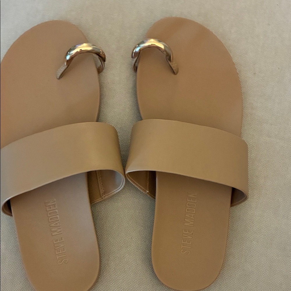Steve Madden Beige Slide Sandals with Metallic Toe Ring